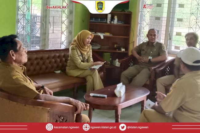 Pendampingan Penguatan PPID Desa Kwaren