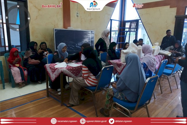 Penyaluran Bantuan Pangan di Kecamatan Ngawen