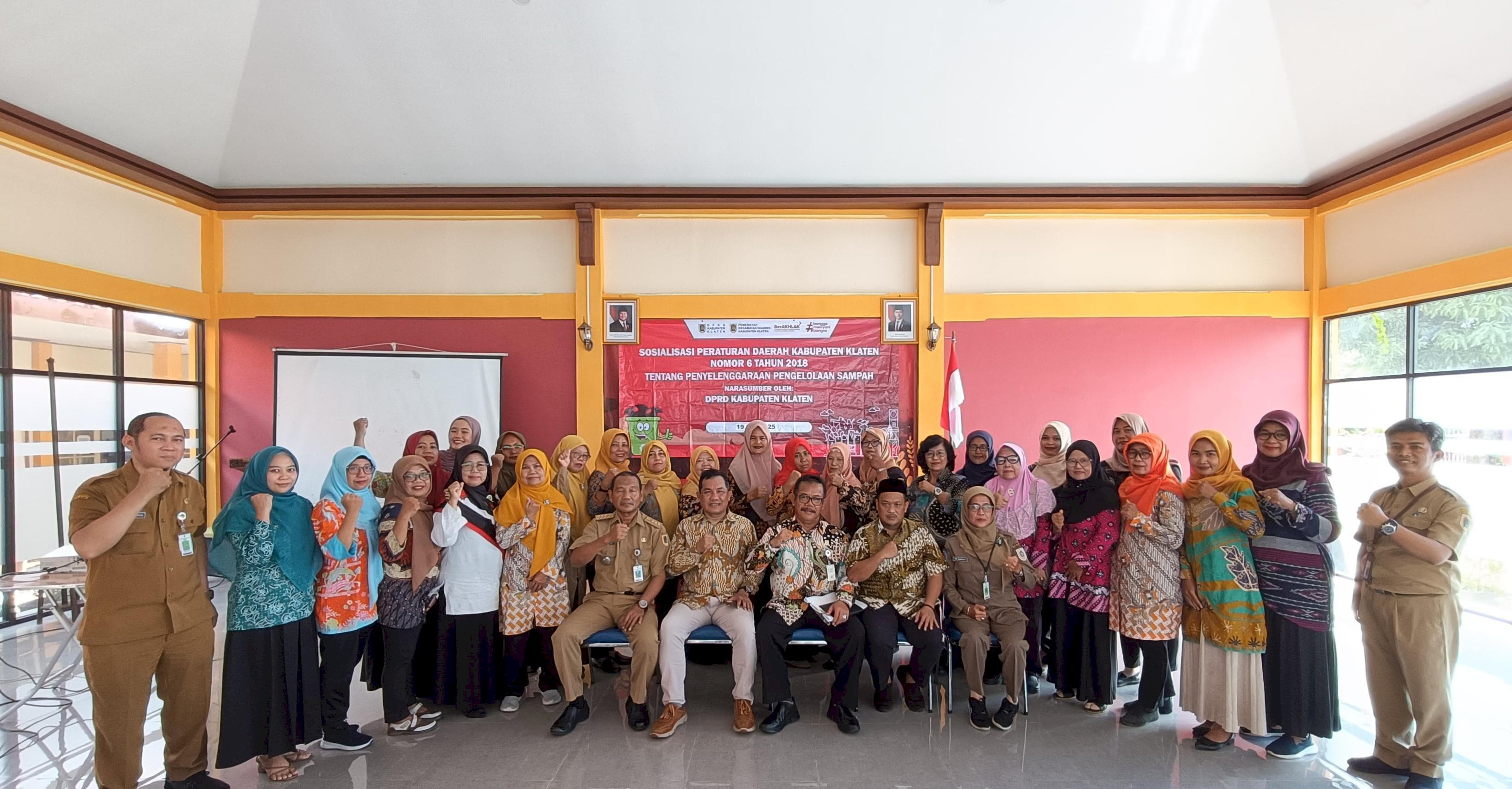 SOSIALISASI PENGELOLAAN SAMPAH 3R