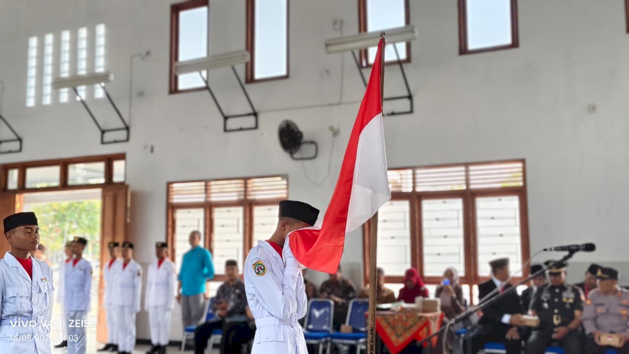 PENGUKUHAN PASKIBRA KECAMATAN NGAWEN TAHUN 2025