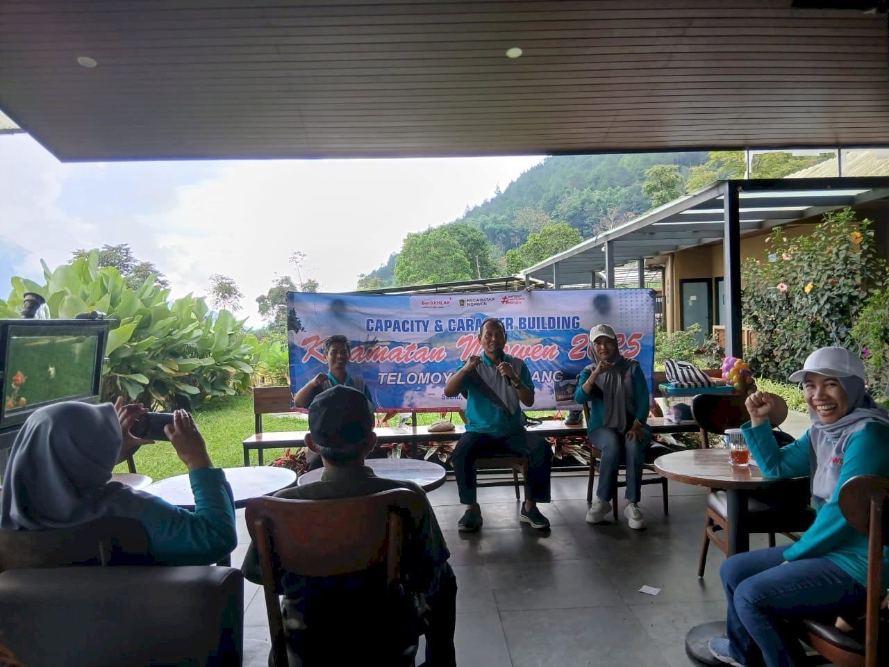 PENINGKATAN KAPASITAS APARATUR